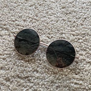 BOGO new express green mirrored oversized round